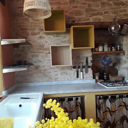 Lägenhet Casa Della Casa San Severino Marche